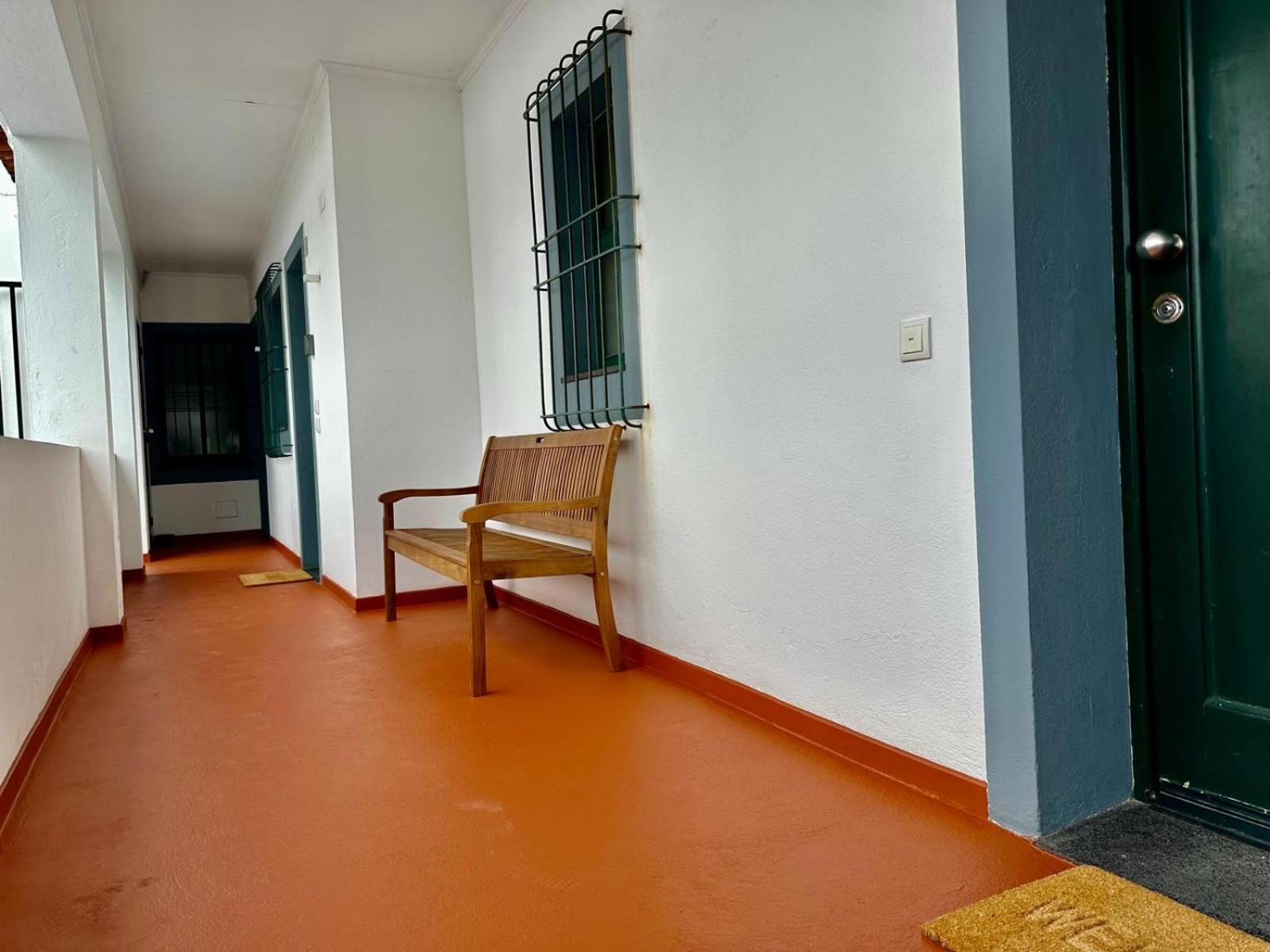 Azores Pedra Apartments - T0 E T1 ポンタ・デルガダ エクステリア 写真
